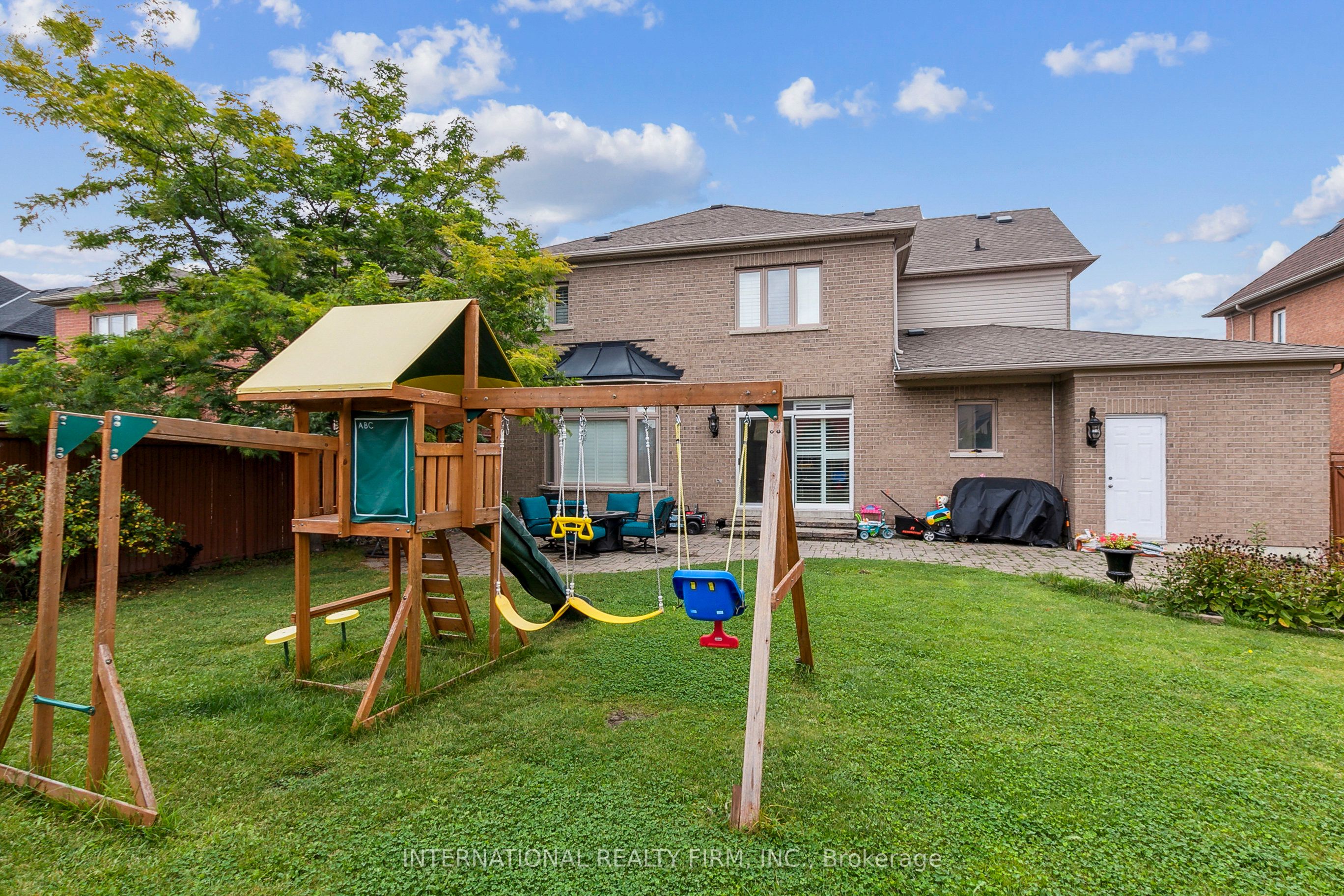 Additional image 5 of 8 Redwillow Road W, Brampton, ON, L6P 2A3