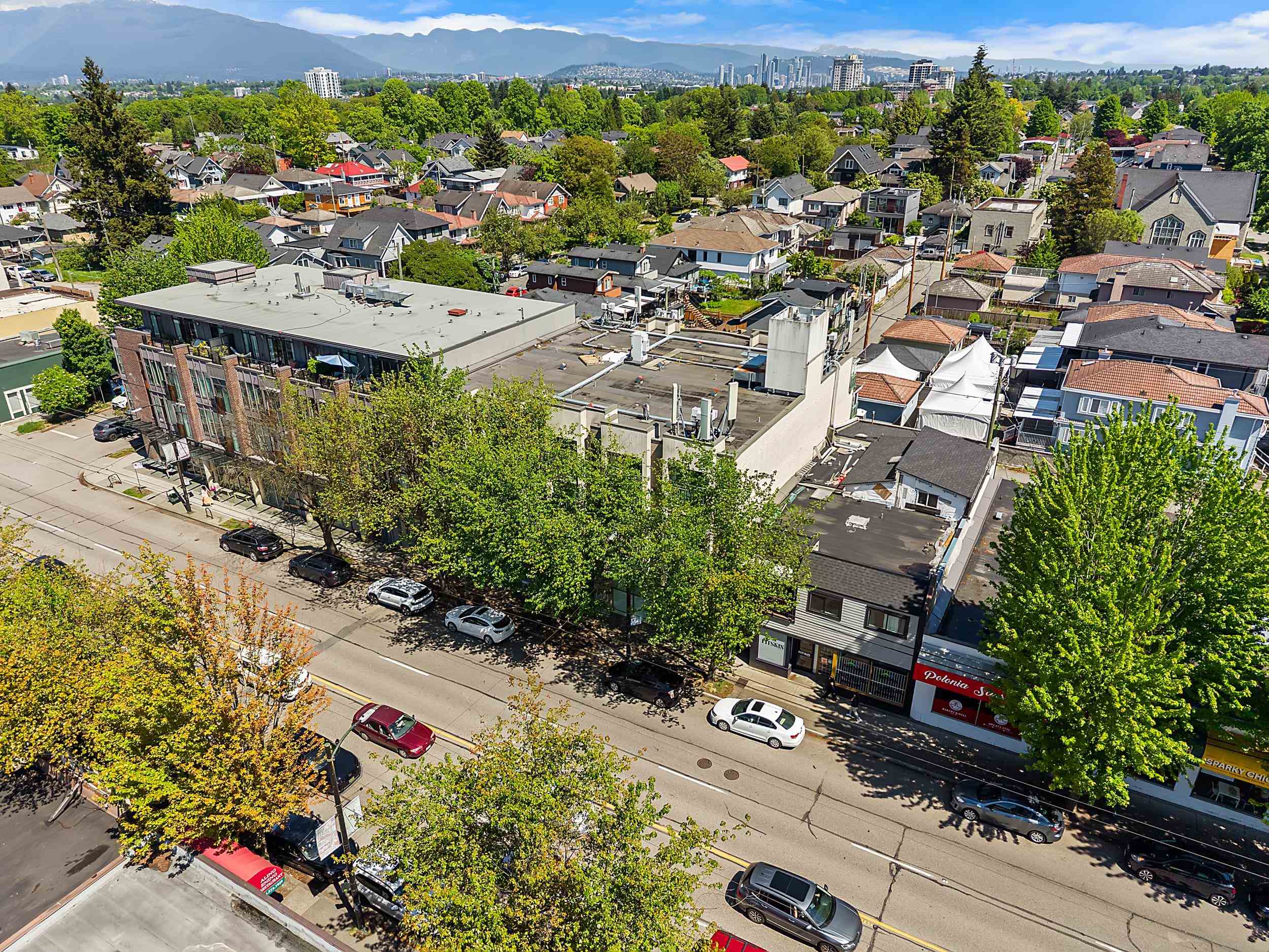 301-4372 Fraser Street, Vancouver, BC, V5V 4G3