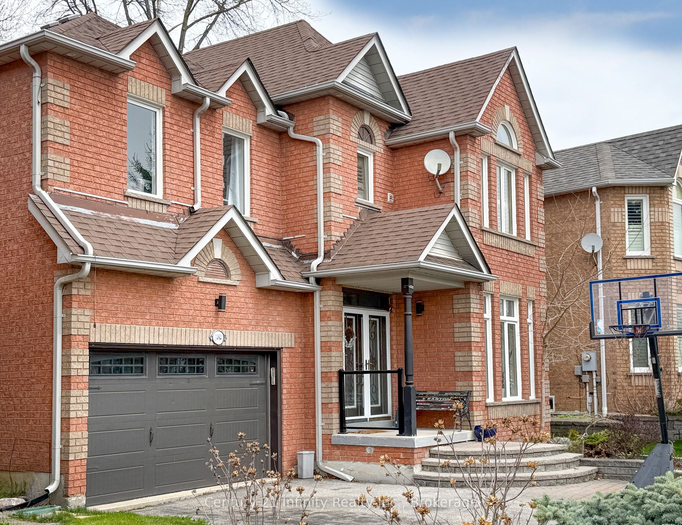 1484 Sandhurst Crescent, Pickering, ON, L1V 6Y7 photo 4