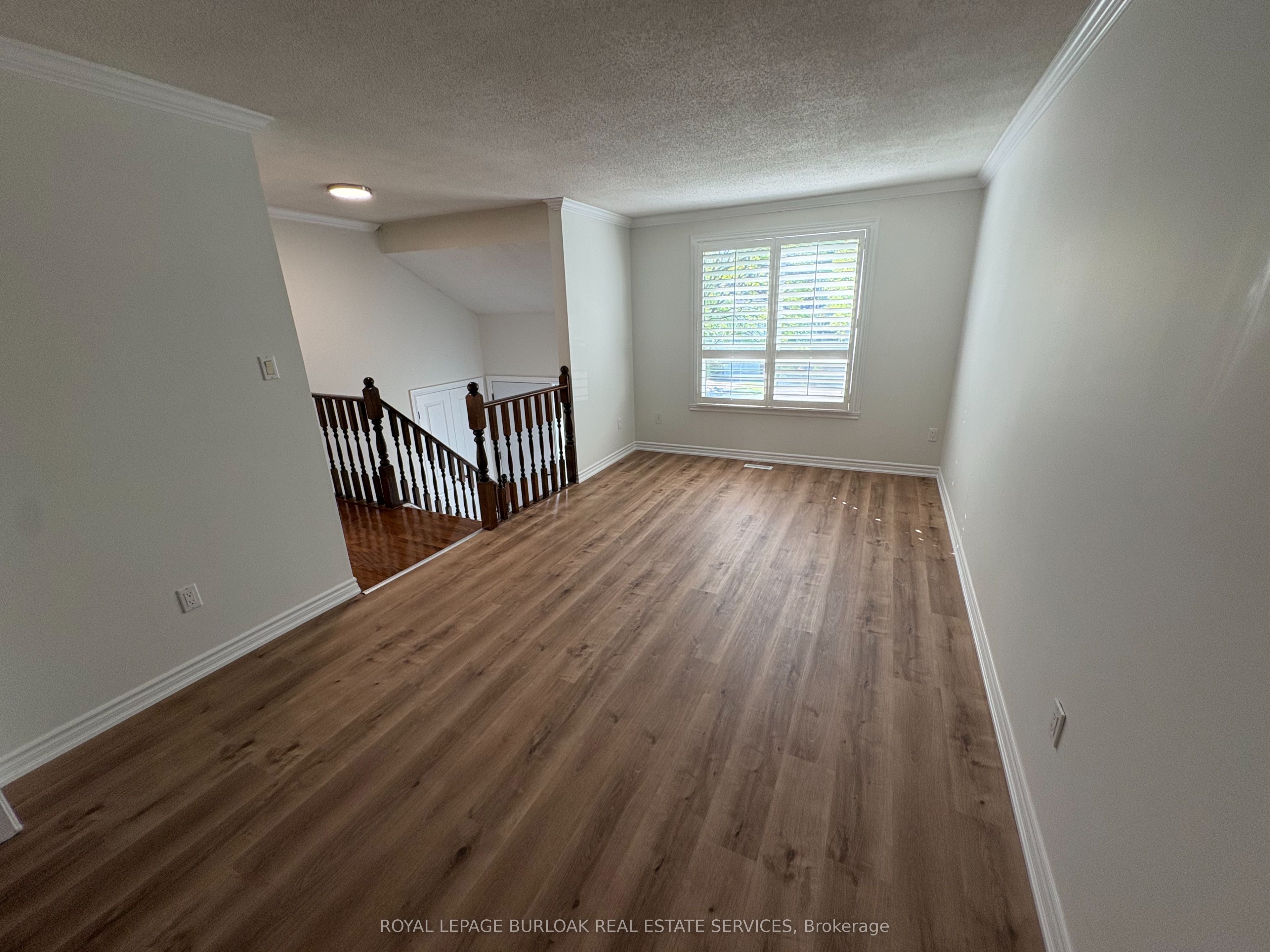 17-3455 Caplan Crescent, Burlington, ON, L7N 2P9 photo 3