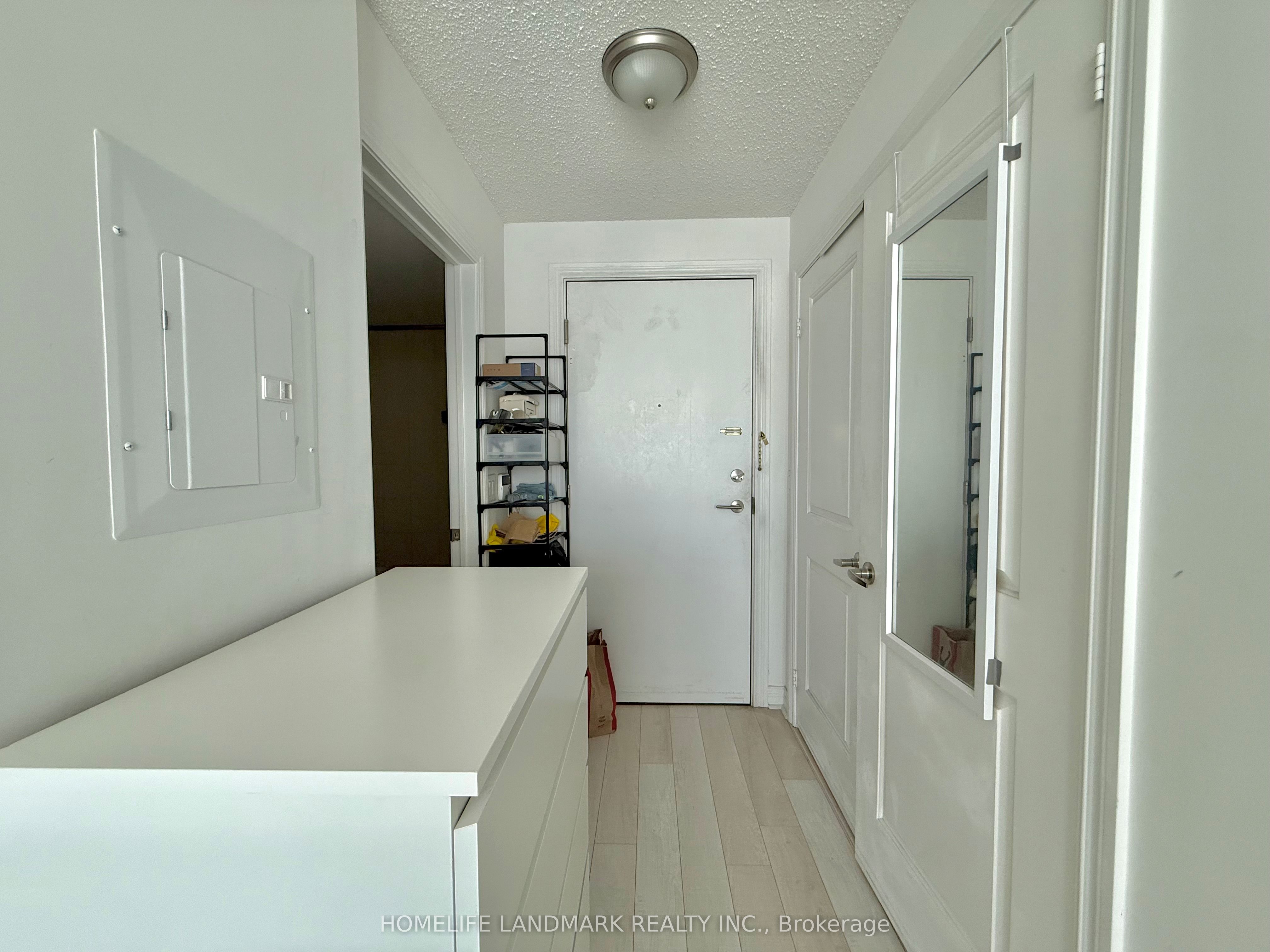 Additional image 4 of 3905-50 Town Centre Court, Toronto, ON, M1P 0A9