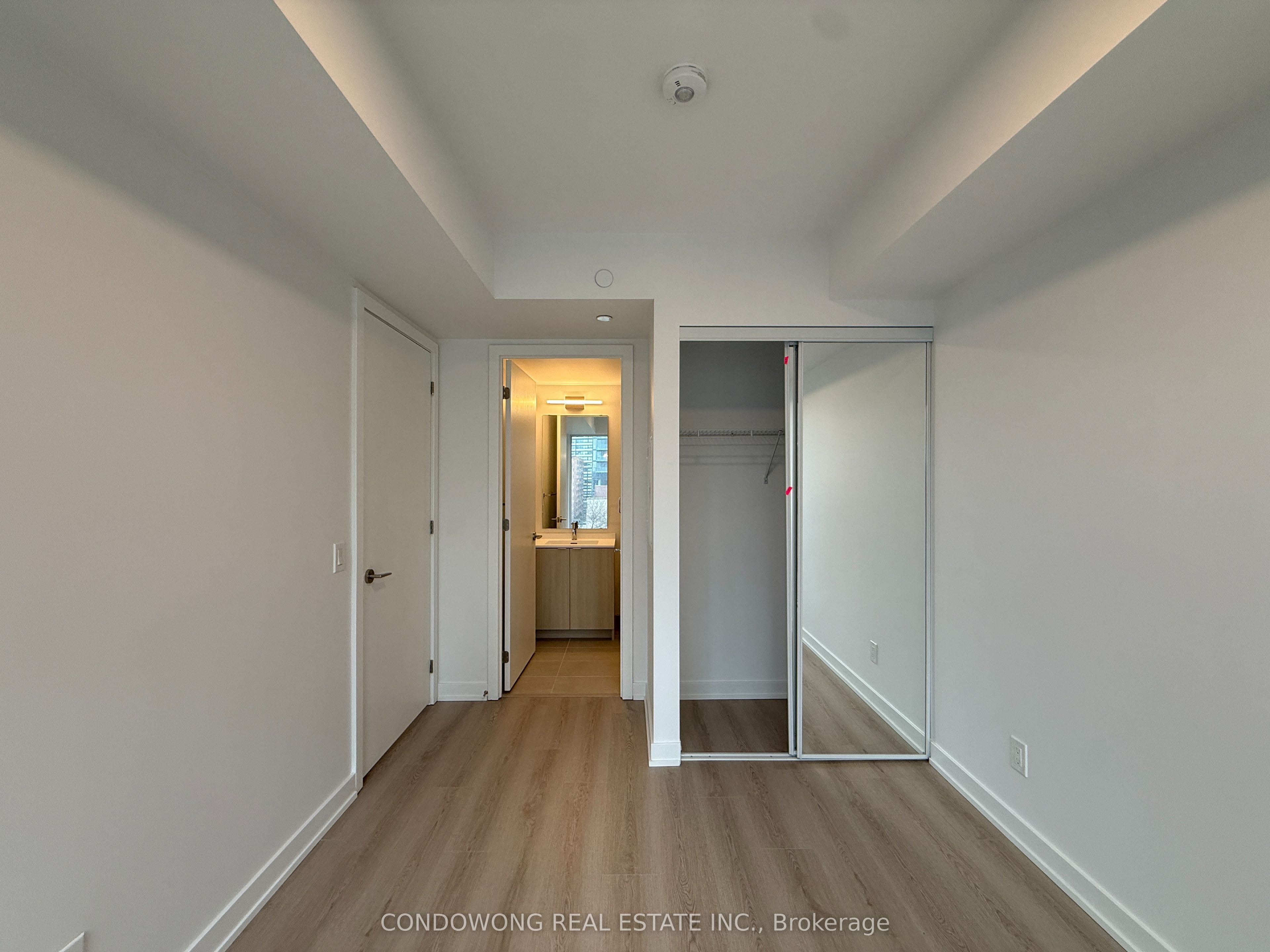 Additional image 6 of 901-100 Queen Street E, Toronto, ON, M5C 0B5