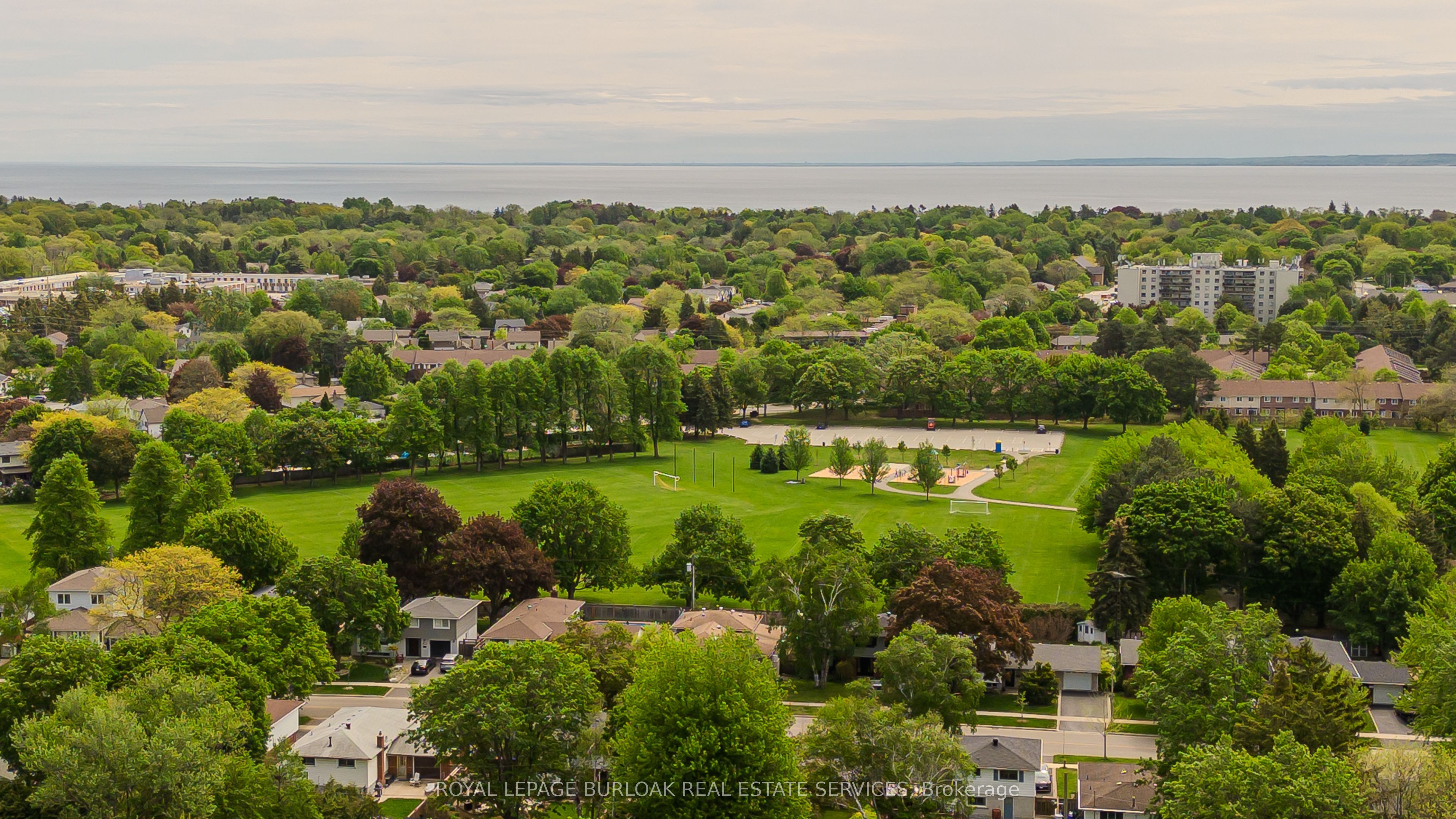 643 Artreva Crescent, Burlington, ON, L7L 2B8 photo 3
