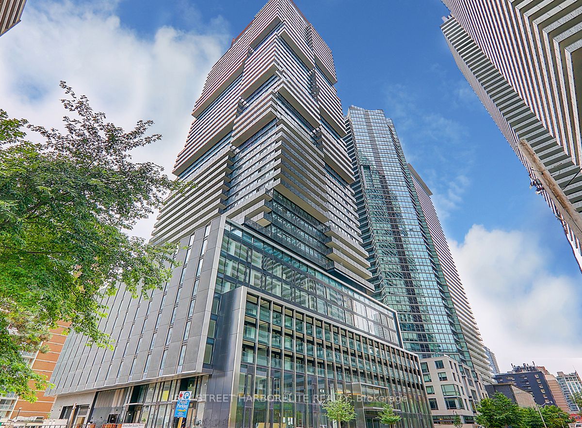 4311-55 Charles Street E, Toronto, ON, M4Y 0J1