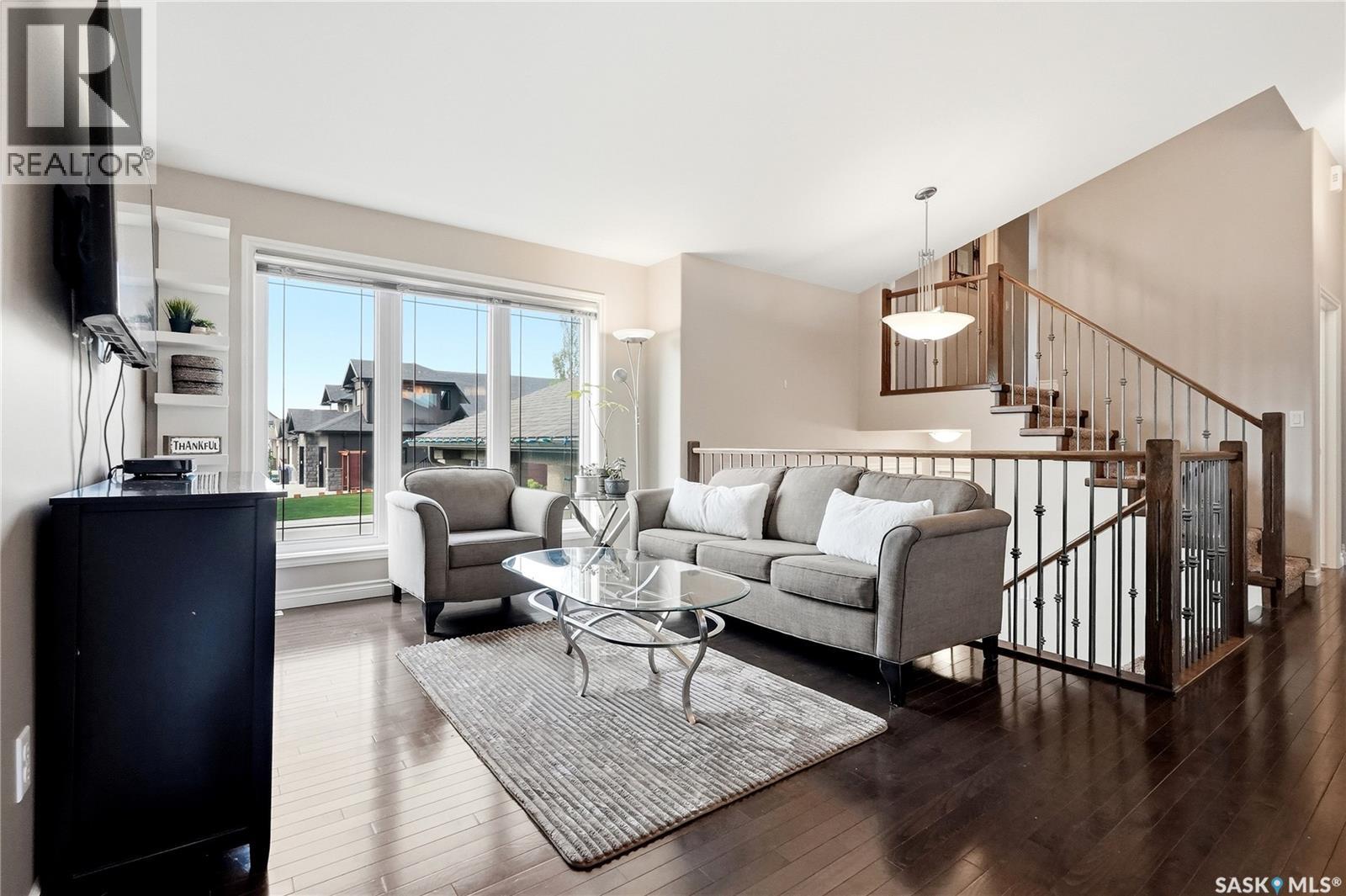 627 Paton Way, Saskatoon, SK, S7W0C1 photo 2