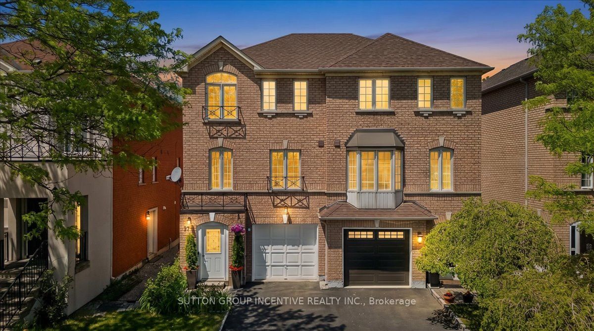 97 Yellowood Circle, Vaughan, ON, L4J 8M3