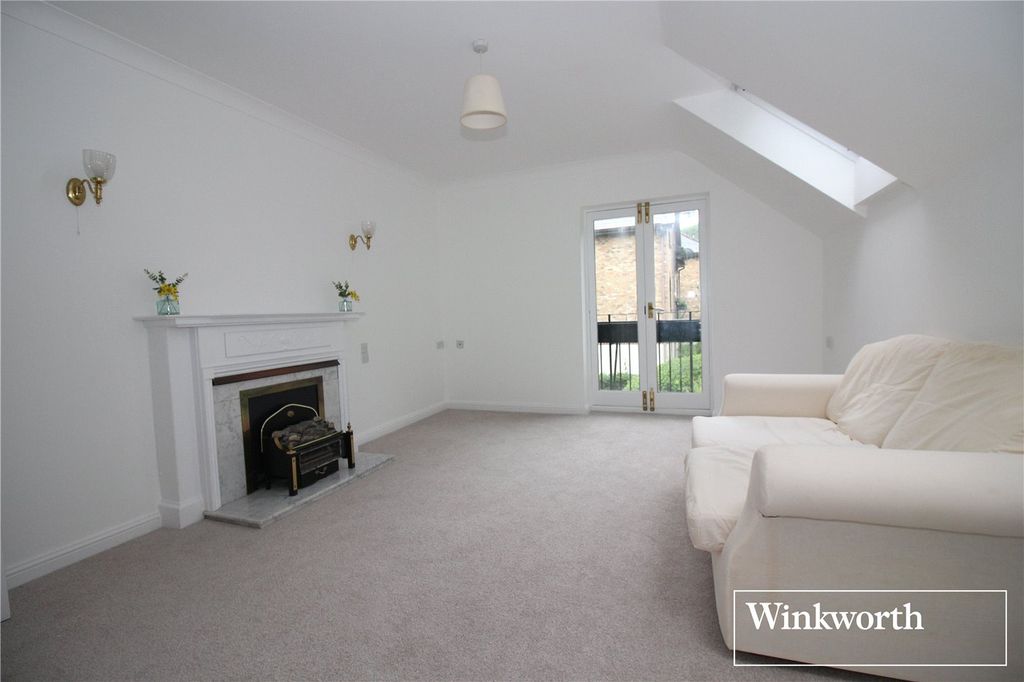 Additional image 5 of 1 bed flat for saleWatling Street, Radlett, Hertfordshire WD7