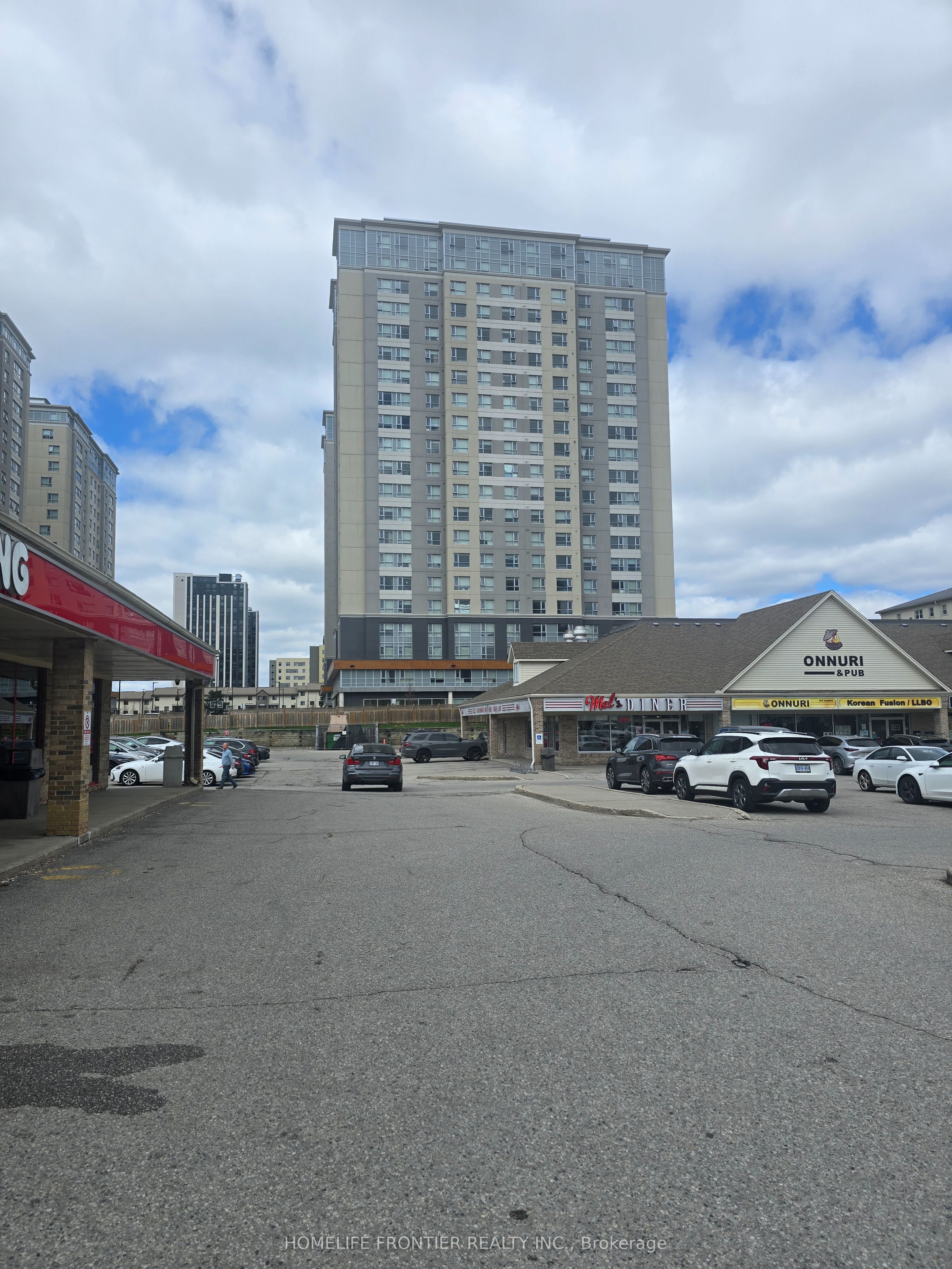 Additional image 4 of 6B-140 University Avenue W, Waterloo, ON, N2L 6J3