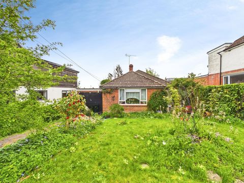 Yardley Road, Hedge End, Southampton SO30