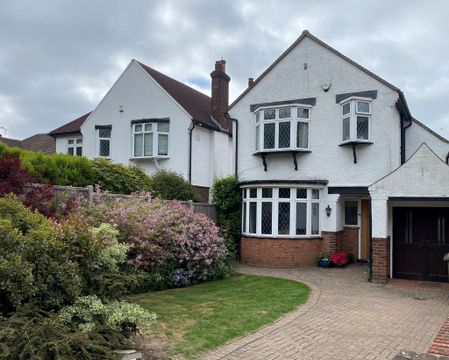 Mount Grace Road, Potters Bar EN6