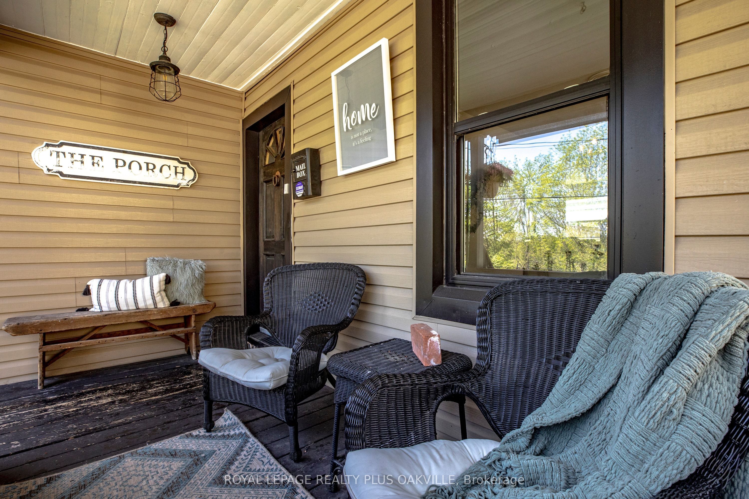 381 Elizabeth Street, Grimsby, ON, L3M 3K6 photo 4