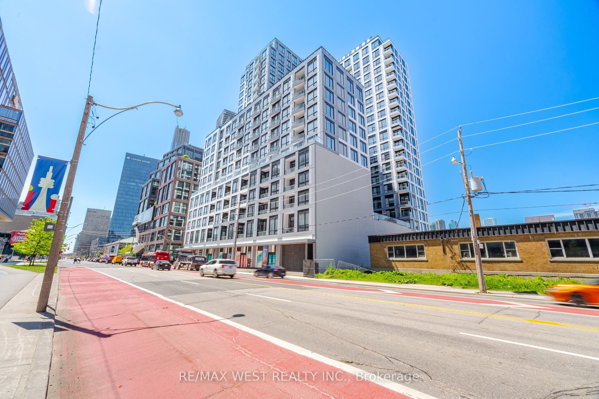 2101-15 Richardson Street, Toronto, ON, M5A 0Y5