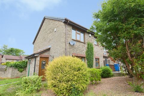 Swinderby Drive, Oakwood, Derby DE21