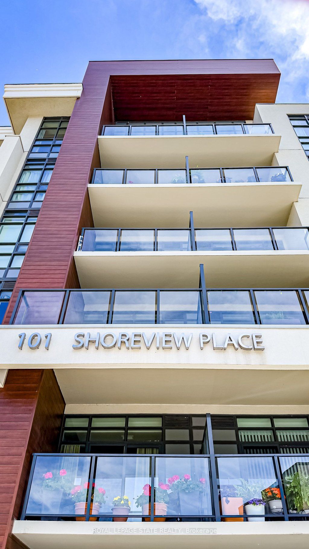 631-101 Shoreview Place, Hamilton, ON, L8E 0K2 photo 2
