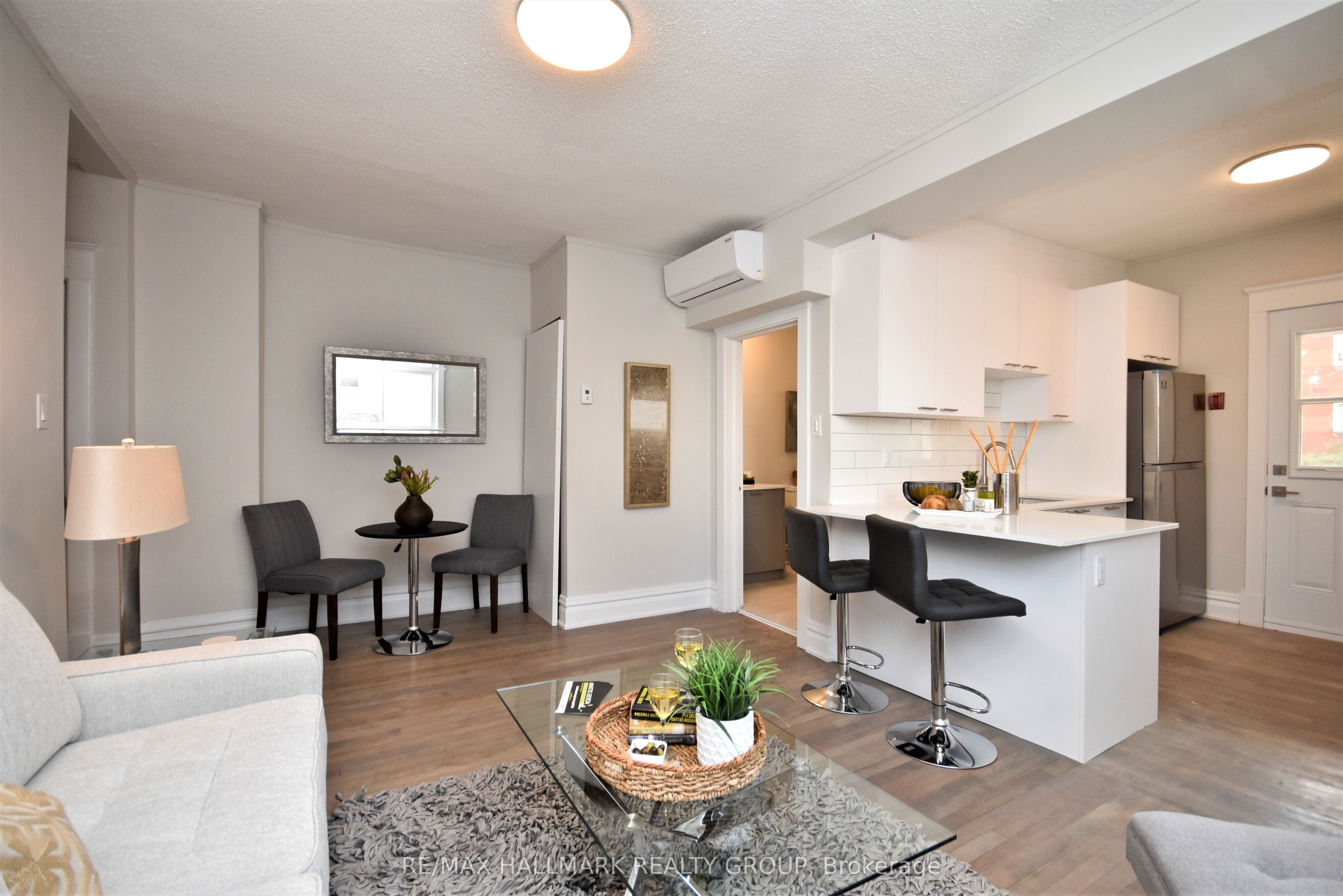 Additional image 6 of 2-375 Mackay Street, Ottawa, ON, K1M 2C3