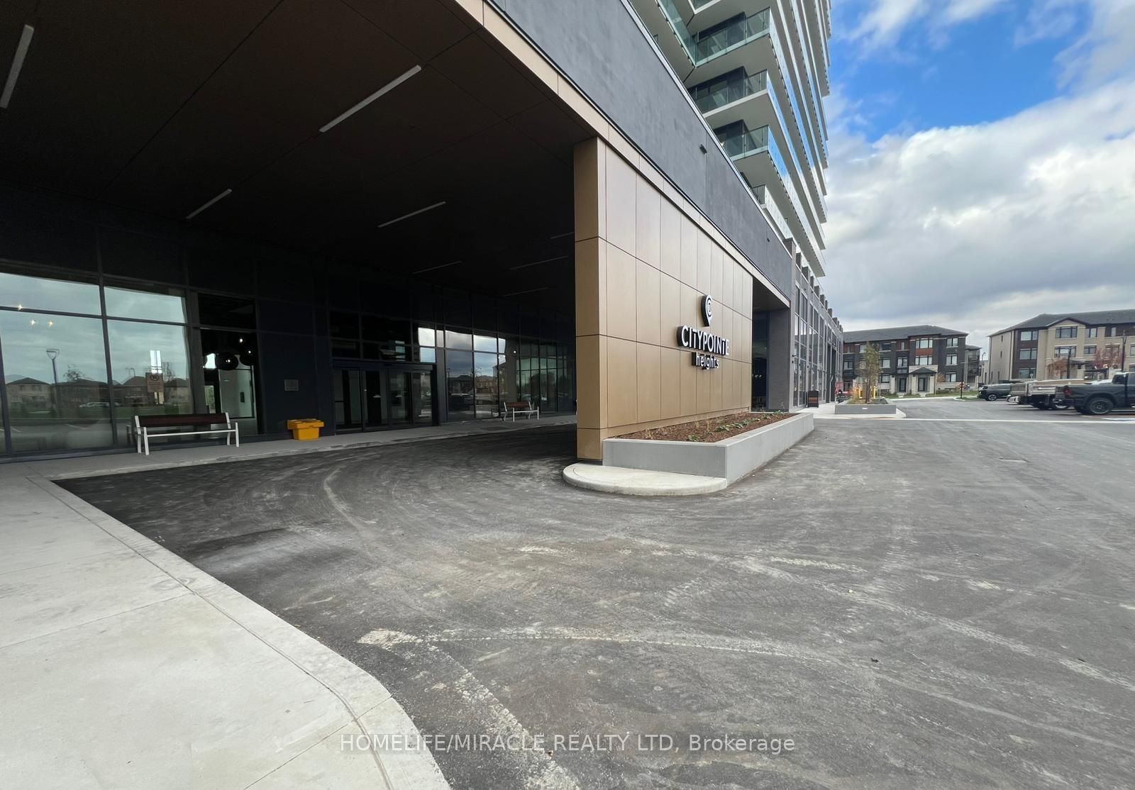 2703-15 Skyridge Drive, Brampton, ON, L6P 4S3 photo 2