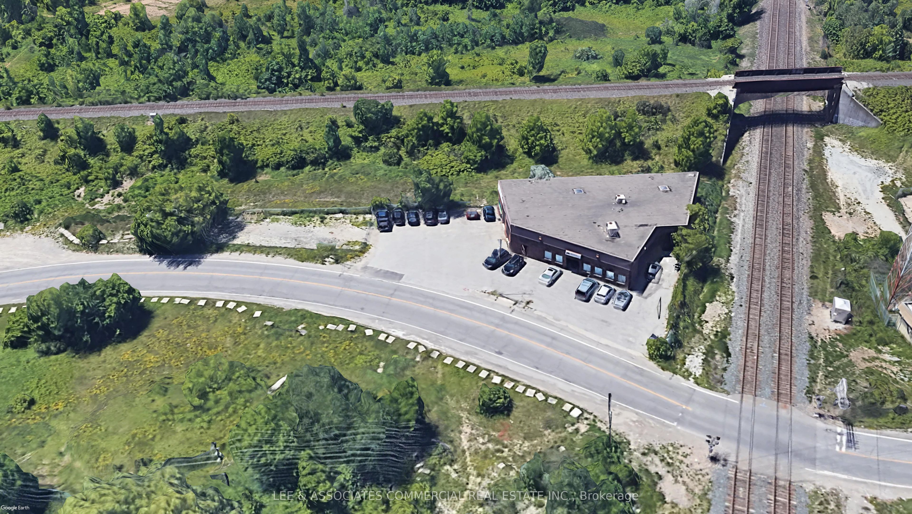 Exterior Yar-220 Bronte Street N, Milton, ON, L9T 2N9