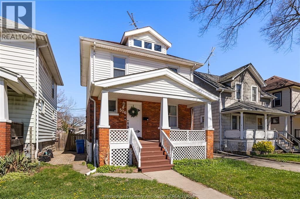 526 Curry , Windsor, ON, N9B2B9 photo 2