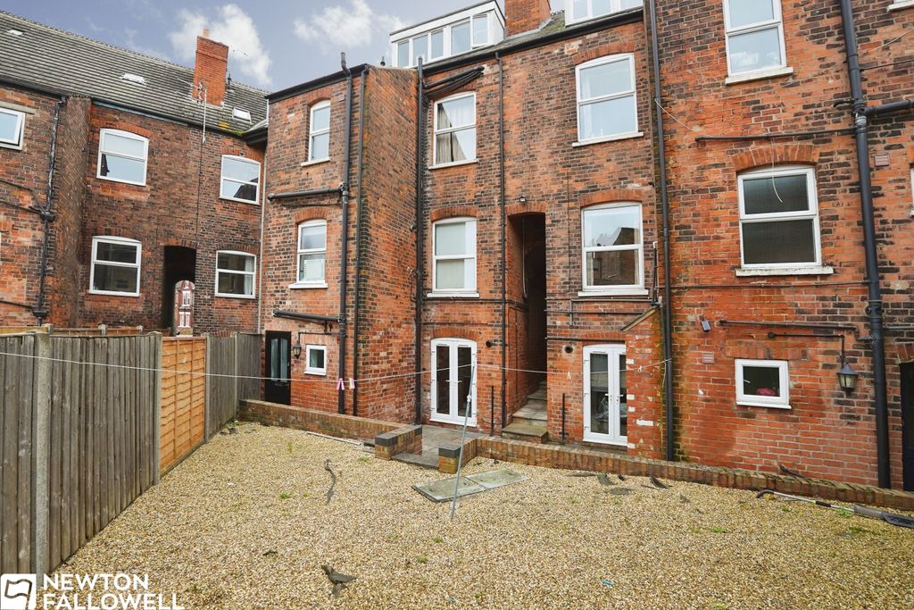 Additional image 9 of 2 bed flat for saleVictoria Road, Retford DN22