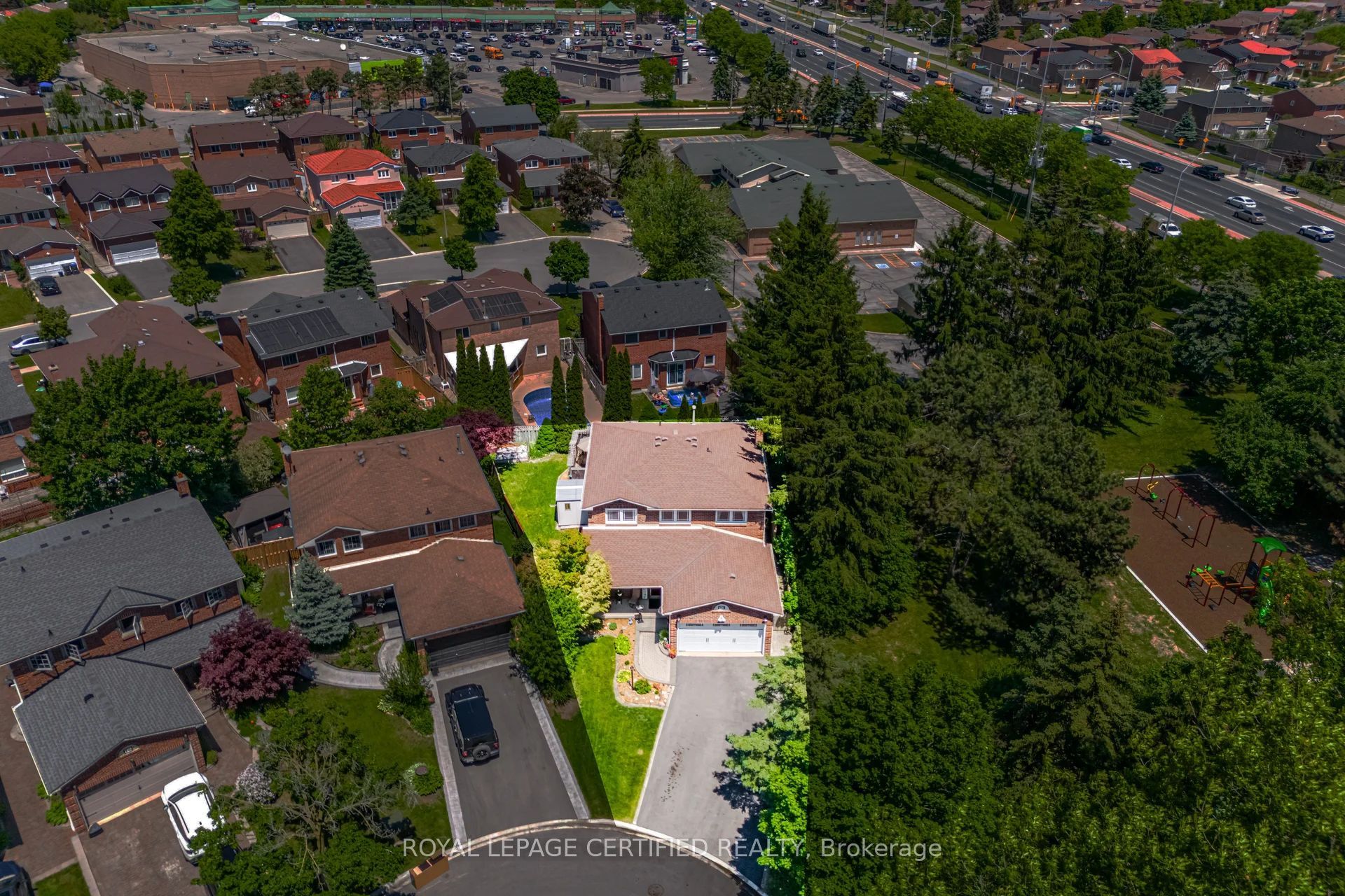 Additional image 2 of 20 Burnley Place, Brampton, ON, L6Z 2T9