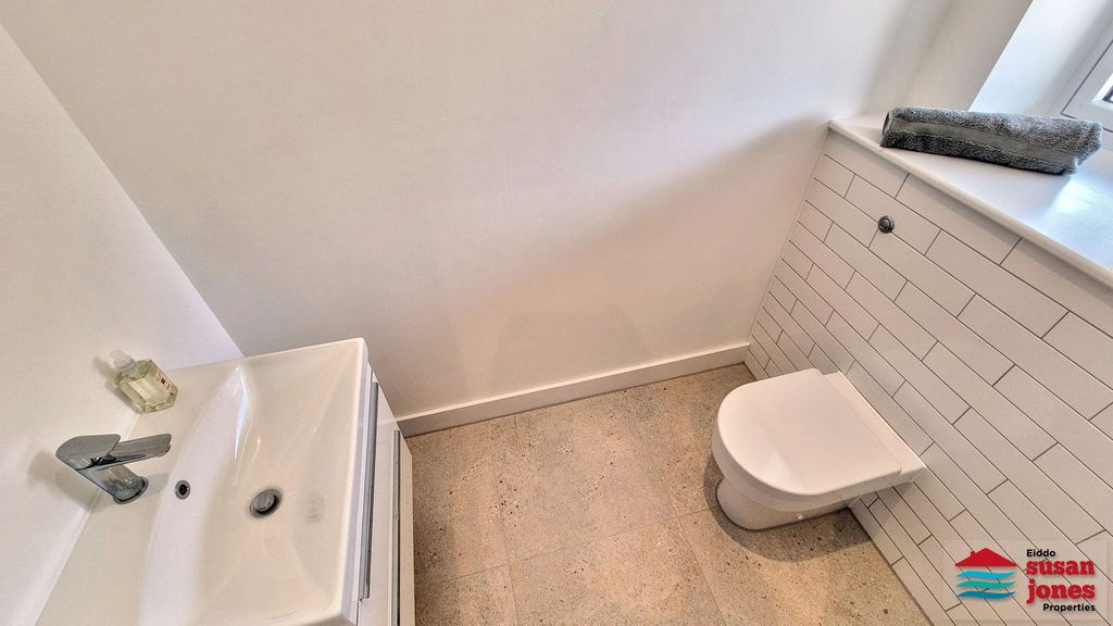 Additional image 8 of 3 bed detached house for salePenrallt, Pwllheli LL53