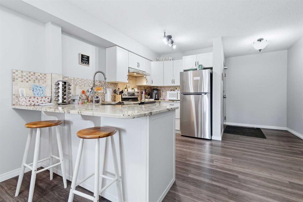 223-80 Kelloway Crescent, Red Deer, AB, T4P 4G7 photo 4