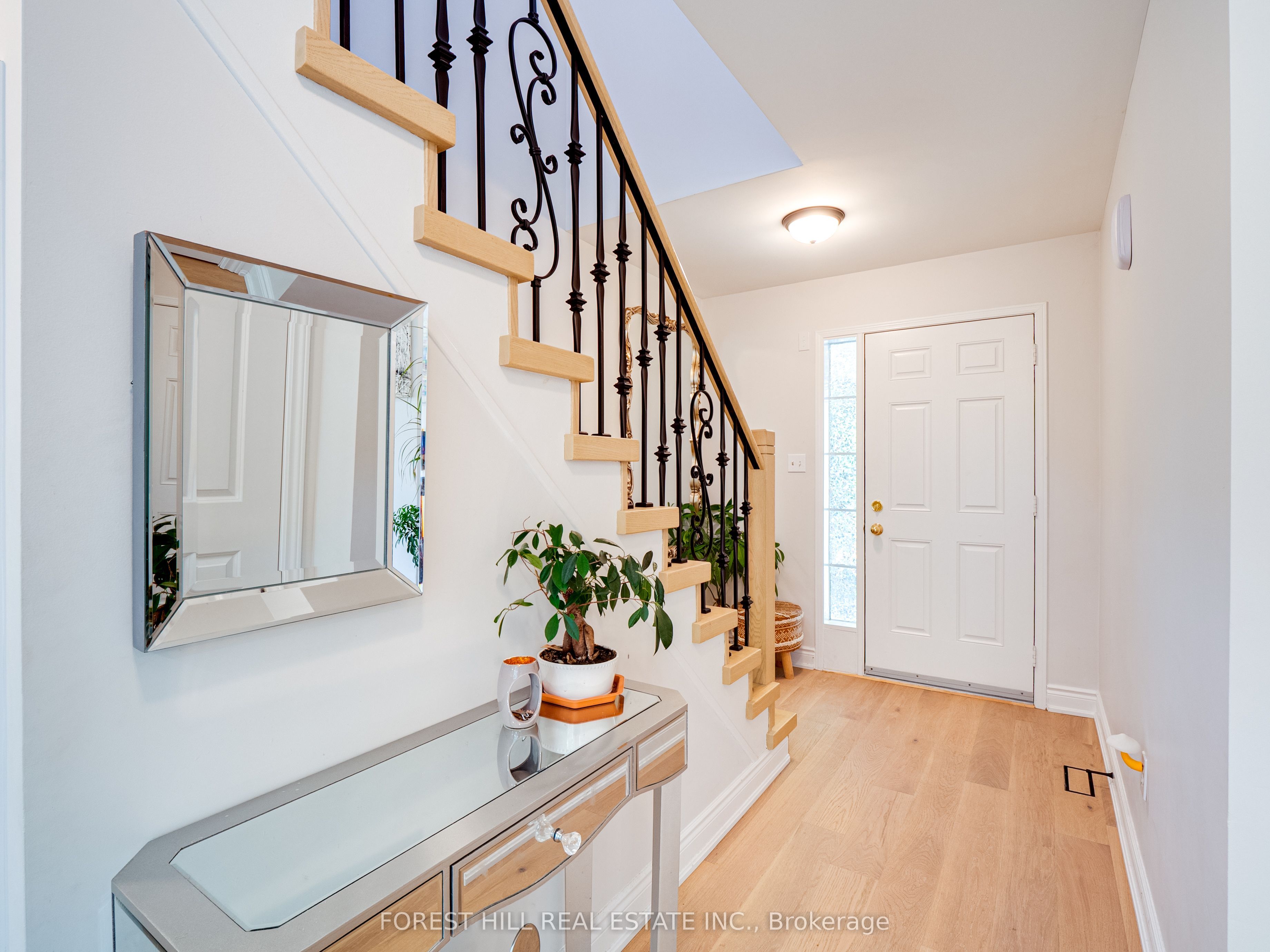 Additional image 5 of 70 Shoniker Drive, Newmarket, ON, L3X 2Y7