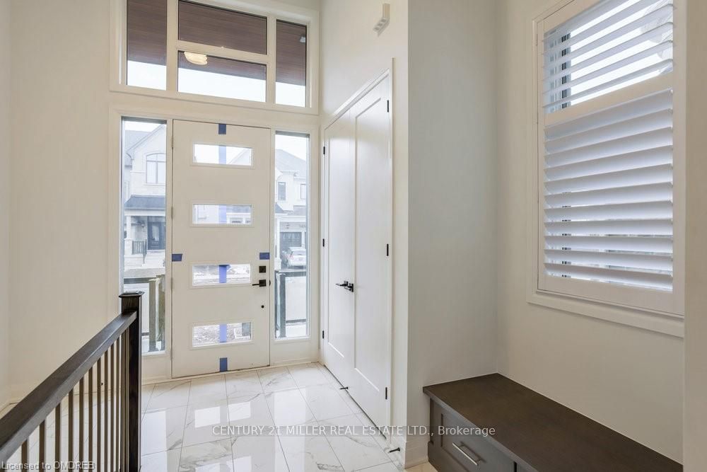 Additional image 3 of 1483 Varelas Passage, Oakville, ON, L6H 3S2