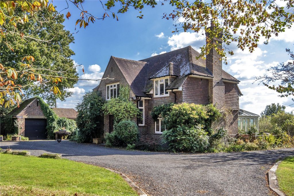 4 bed detached house for saleSilverhill, Robertsbridge, East Sussex TN32