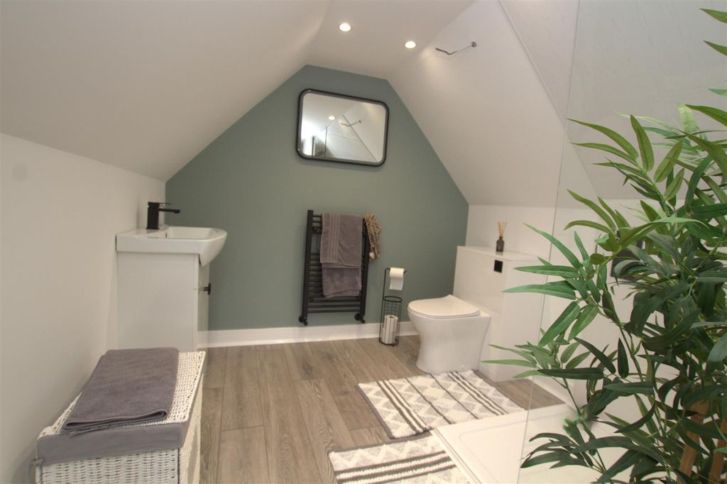 Additional image 17 of 3 bed detached bungalow for saleQueensland Avenue, Redcar TS10
