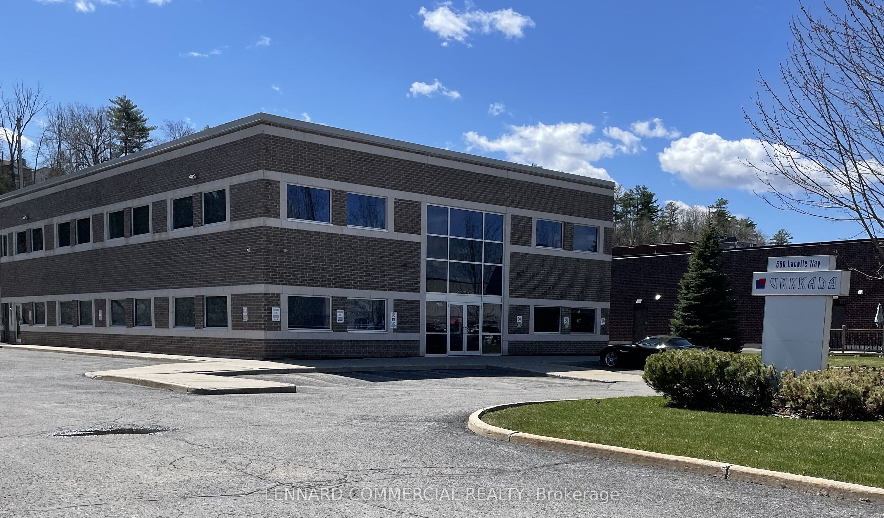 101-560 Lacolle Way, Ottawa, ON, K1C 1T1