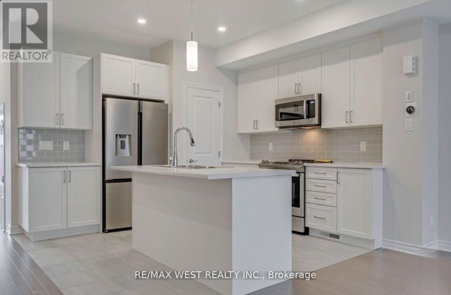 Additional image 5 of 1026 Kijik Crescent, Ottawa, ON, K1X1G6