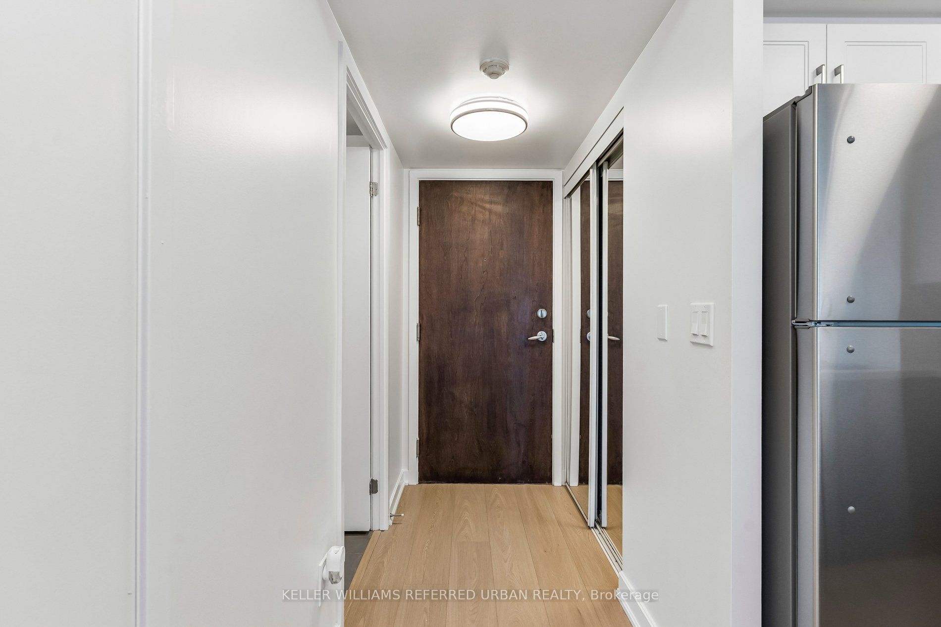 Additional image 6 of 1103-12 Yonge Street, Toronto, ON, M5E 1Z9