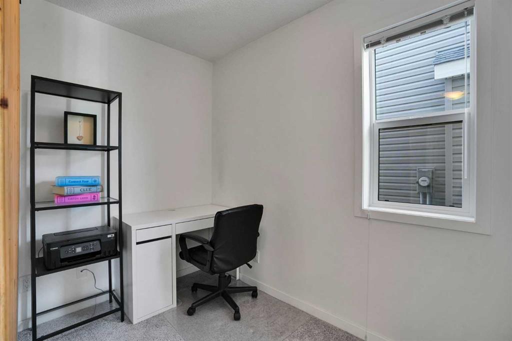 209 Copperpond Parade SE, Calgary, AB, T2Z 5B2 photo 5