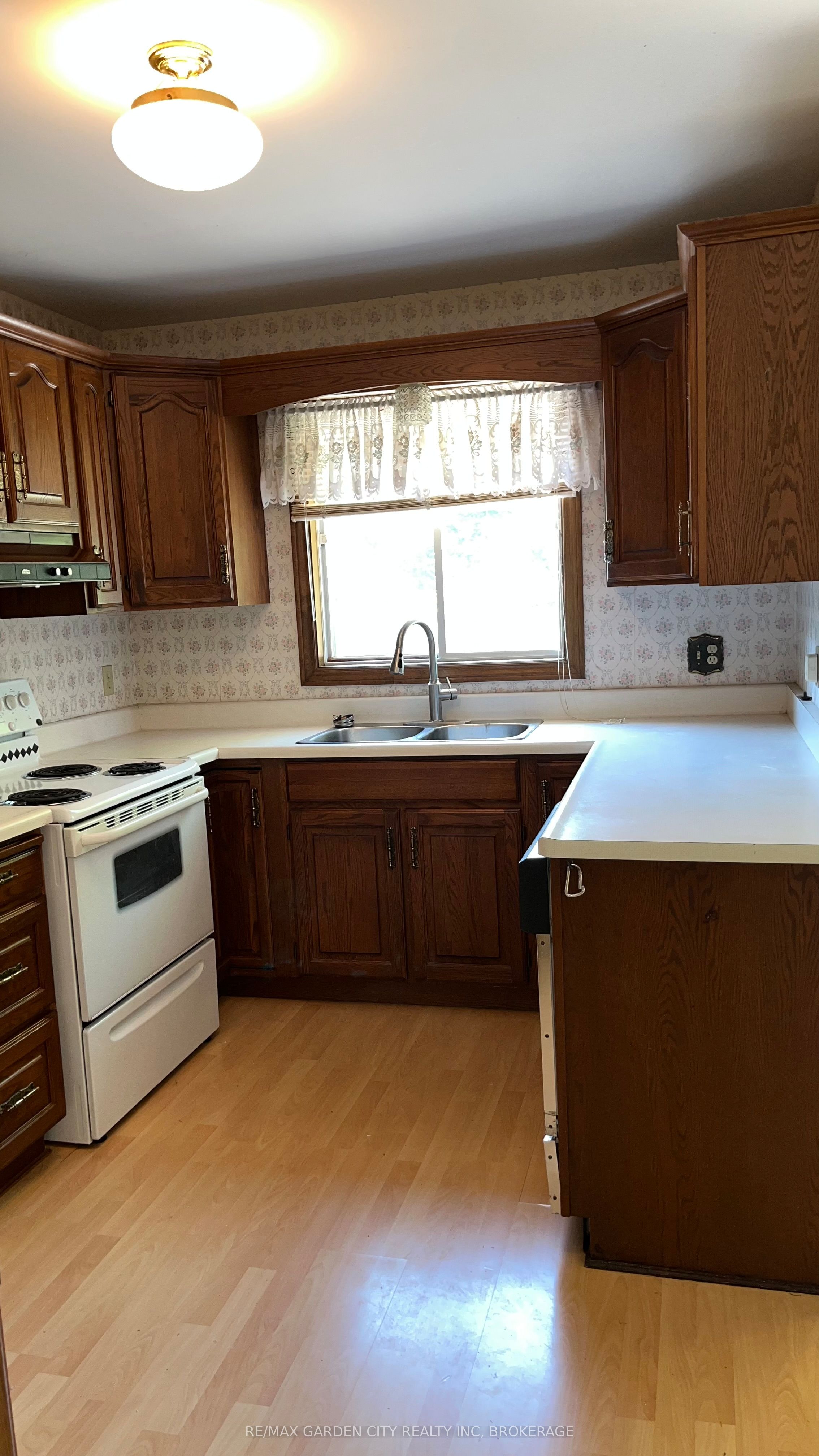 86 Sawmill Road, St. Catharines, ON, L2S 3K5 photo 5