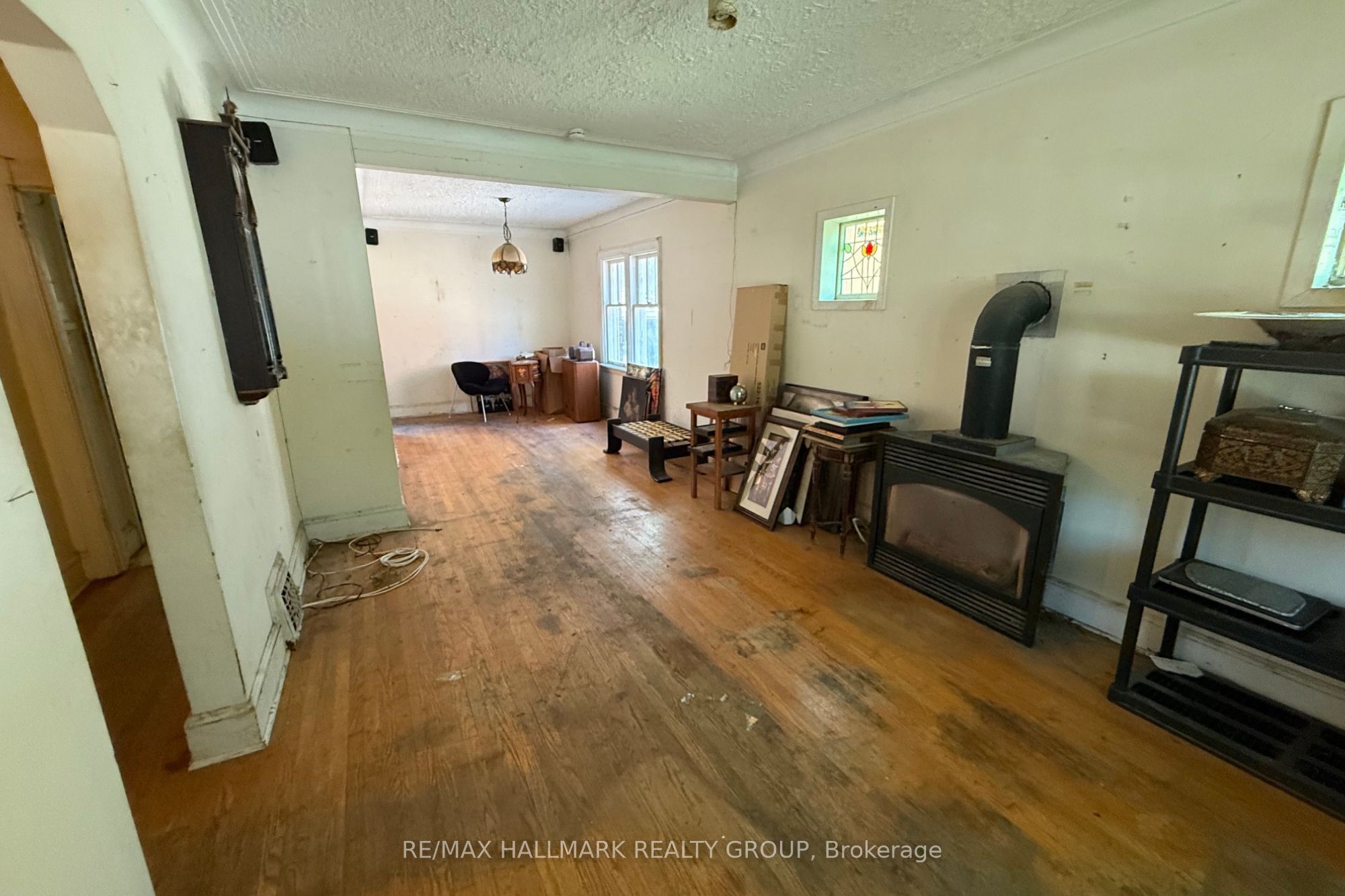 Additional image 2 of 142 Clarendon Avenue, Ottawa, ON, K1Y 0R5