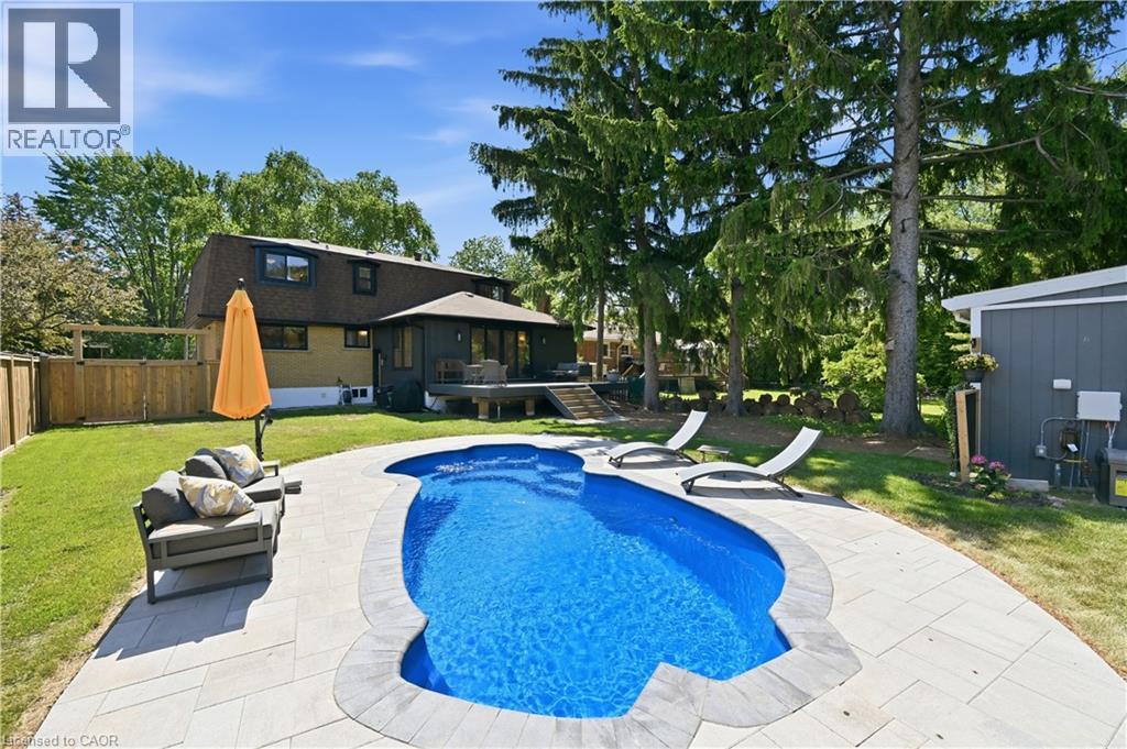 521 Dynes Road, Burlington, ON, L7N 2V1