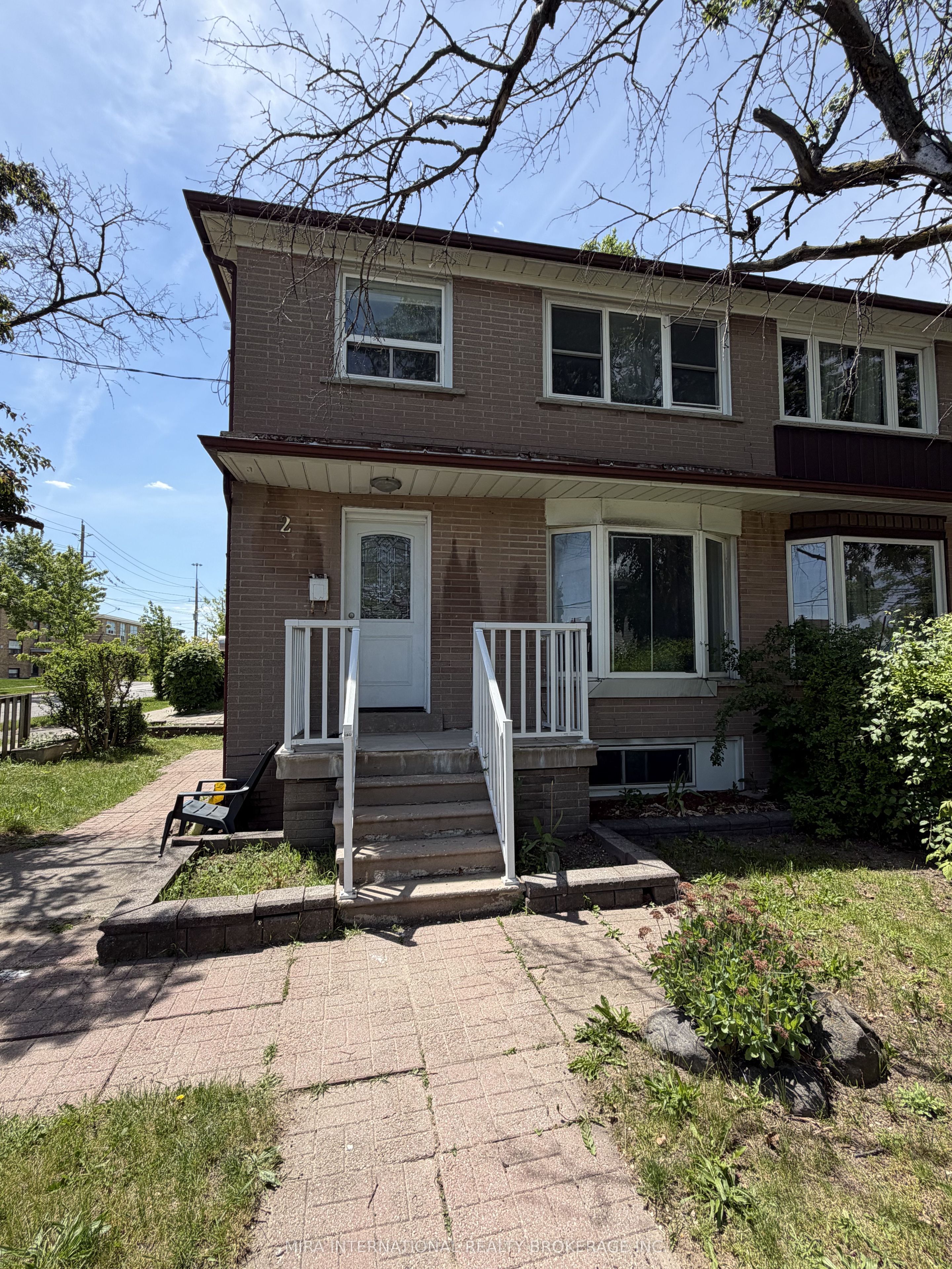 2 Burrard Road, Toronto, ON, M9W 3S9