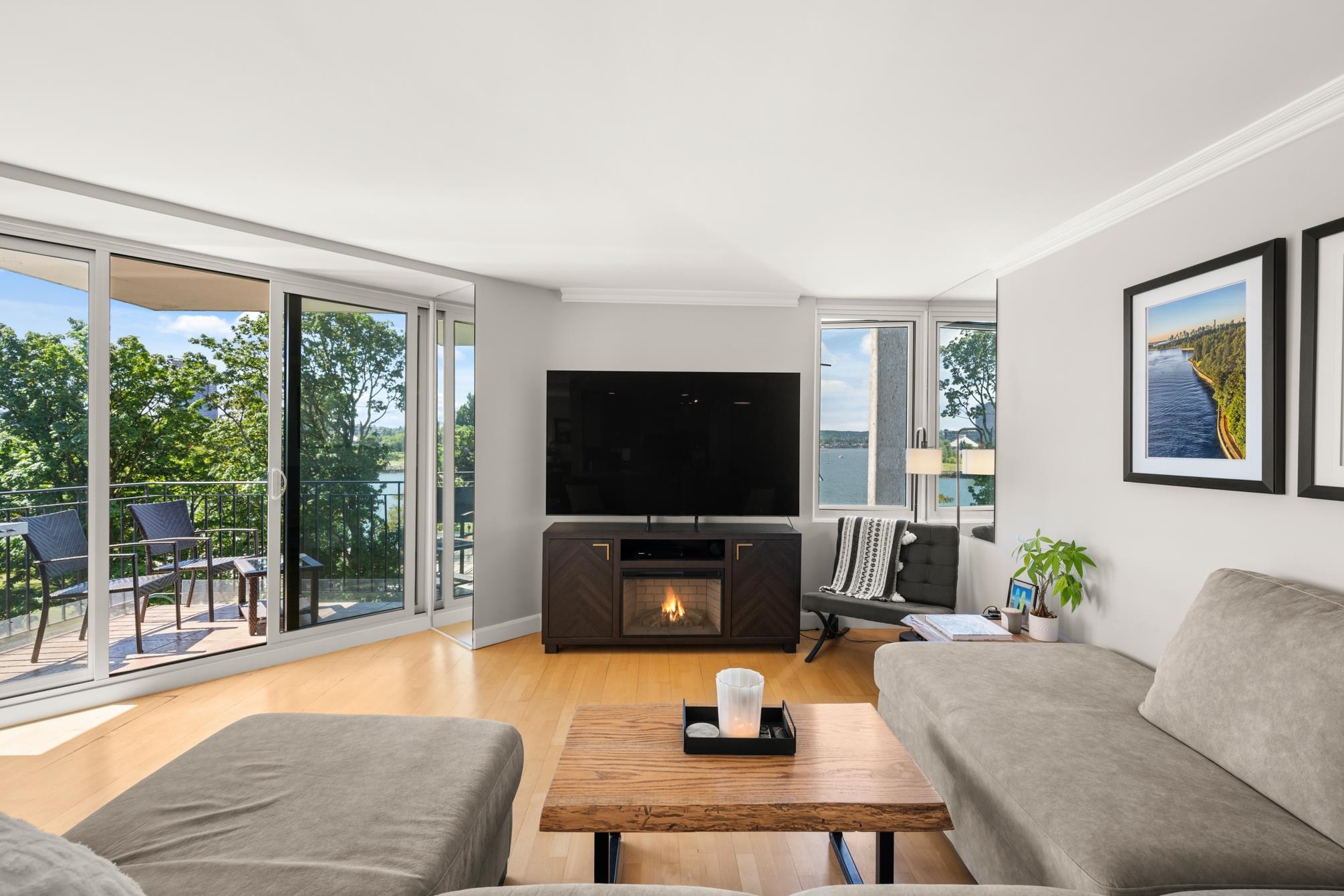 Additional image 6 of 601-1575 Beach Avenue, Vancouver, BC, V6G 1Y5