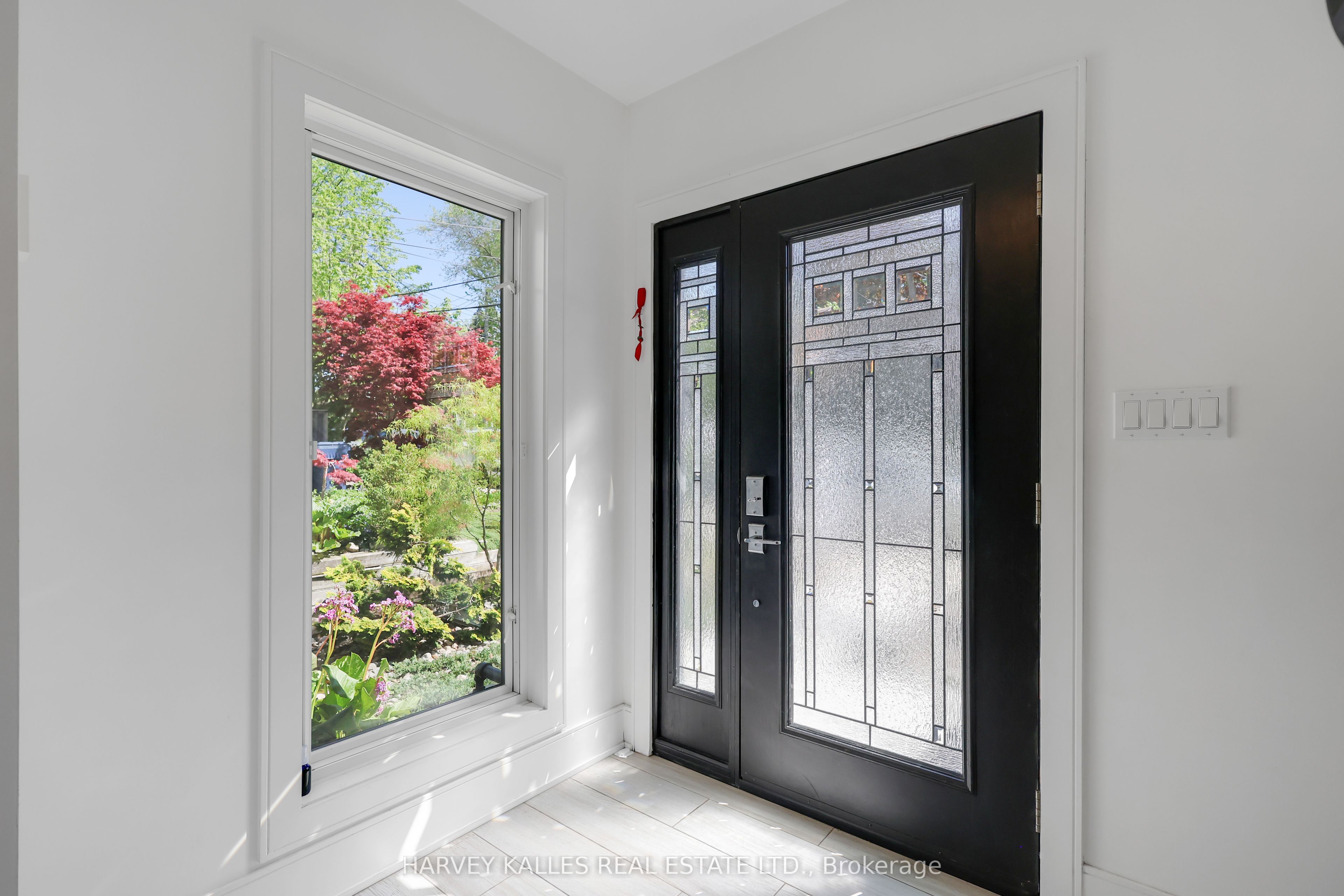 84 Edith Drive, Toronto, ON, M4R 1Z2 photo 3