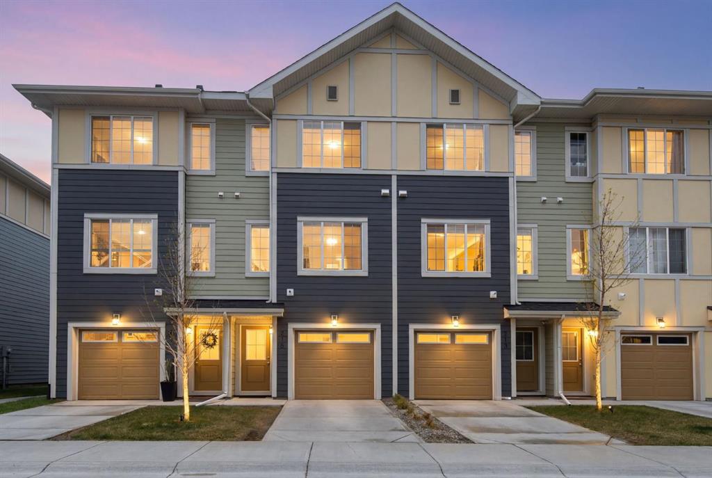 215 Marquis Lane SE, Calgary, AB, T3M2G6