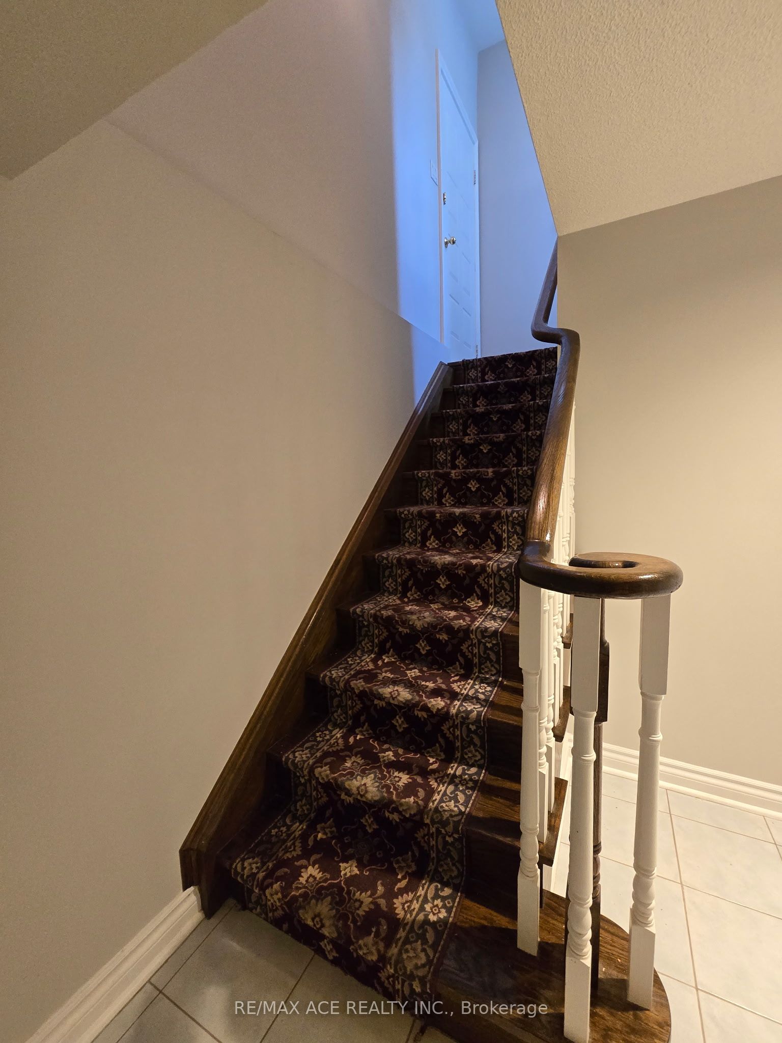 BSMT-25 Pilkington Crescent, Vaughan, ON, L4J 7J5 photo 2