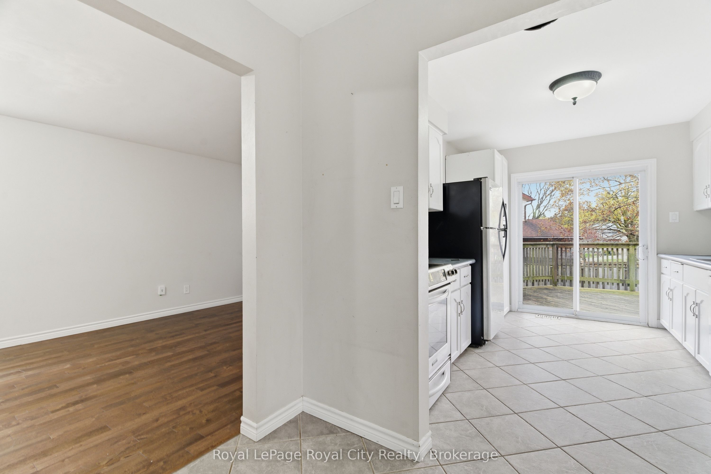11 Sagewood Place, Guelph, ON, N1G 3M8 photo 5