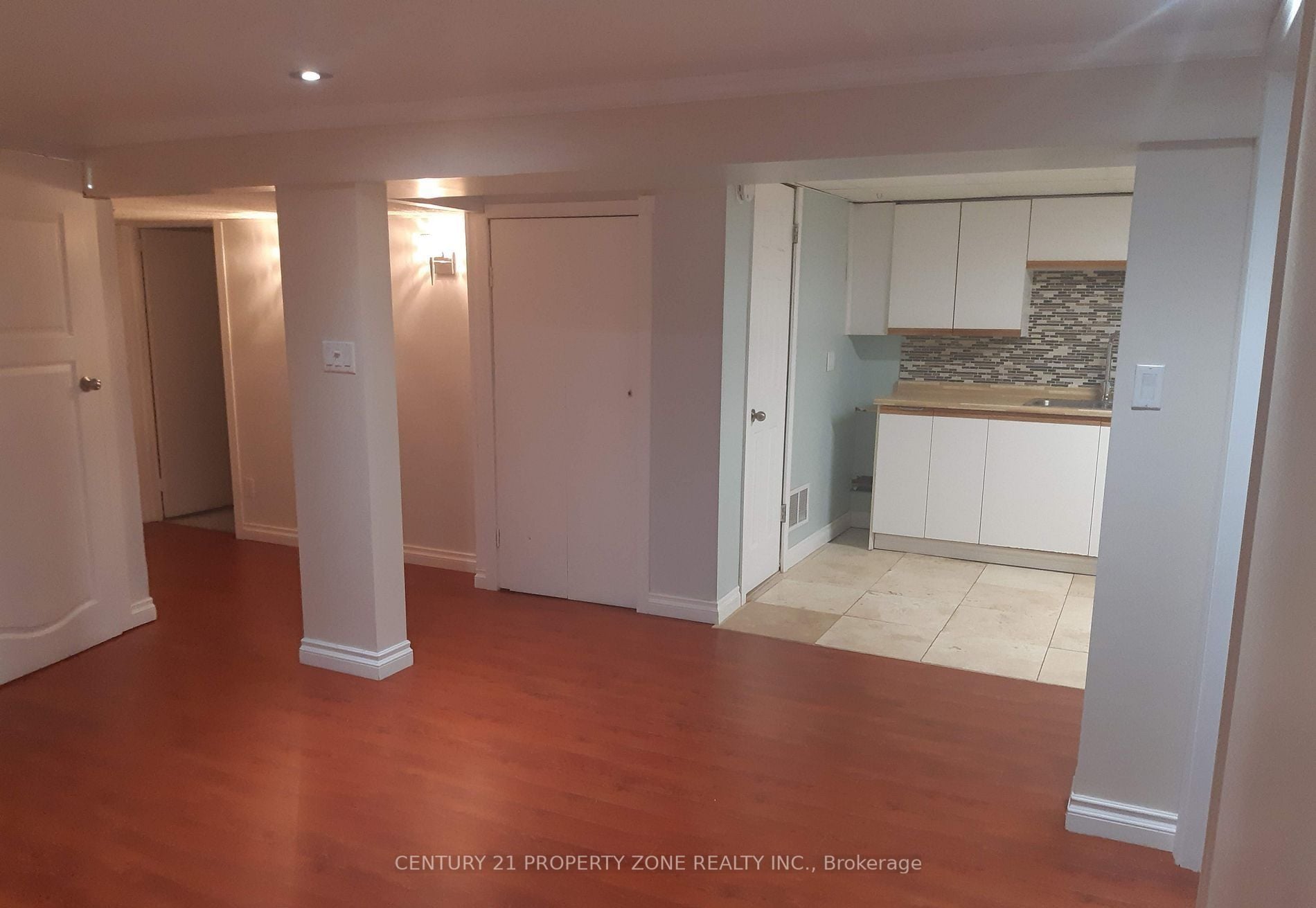 Additional image 3 of Lower-164 Earnscliffe Circle, Brampton, ON, L6T 2B7