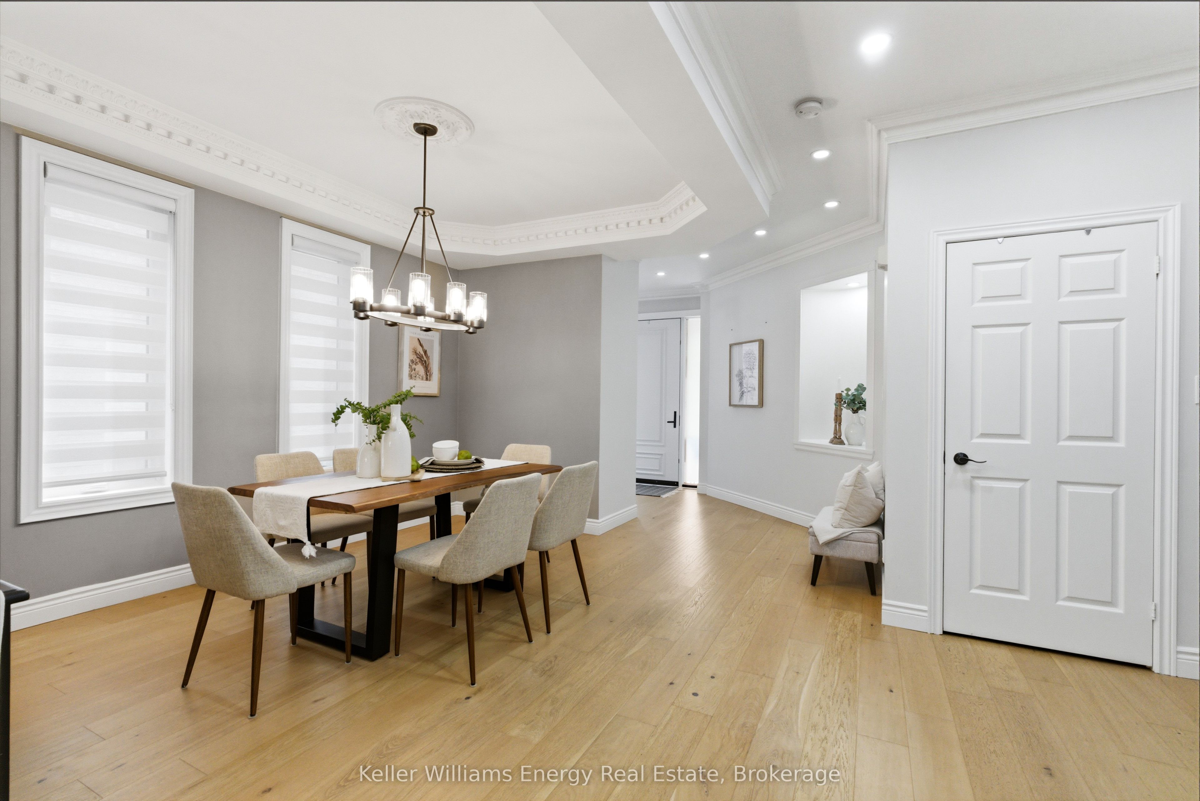 2019 Erin Gate Boulevard, Pickering, ON, L1X 2V5 photo 3