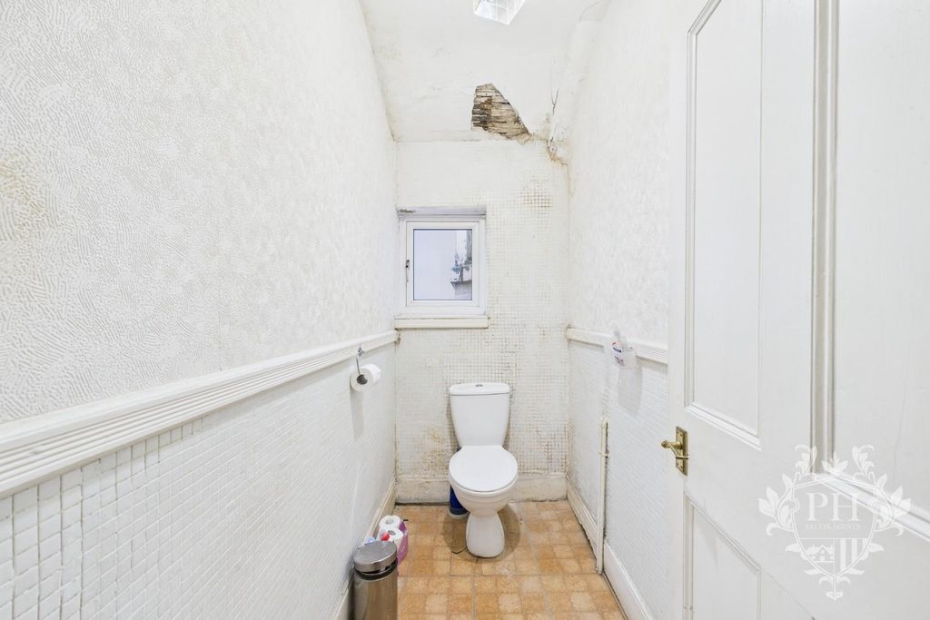 Additional image 10 of 4 bed terraced house for saleCoatham Road, Redcar TS10