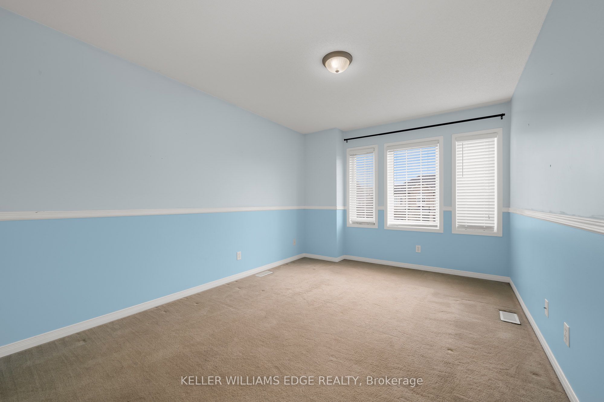 76 Cedarville Drive, Hamilton, ON, L8J 0A4 photo 4