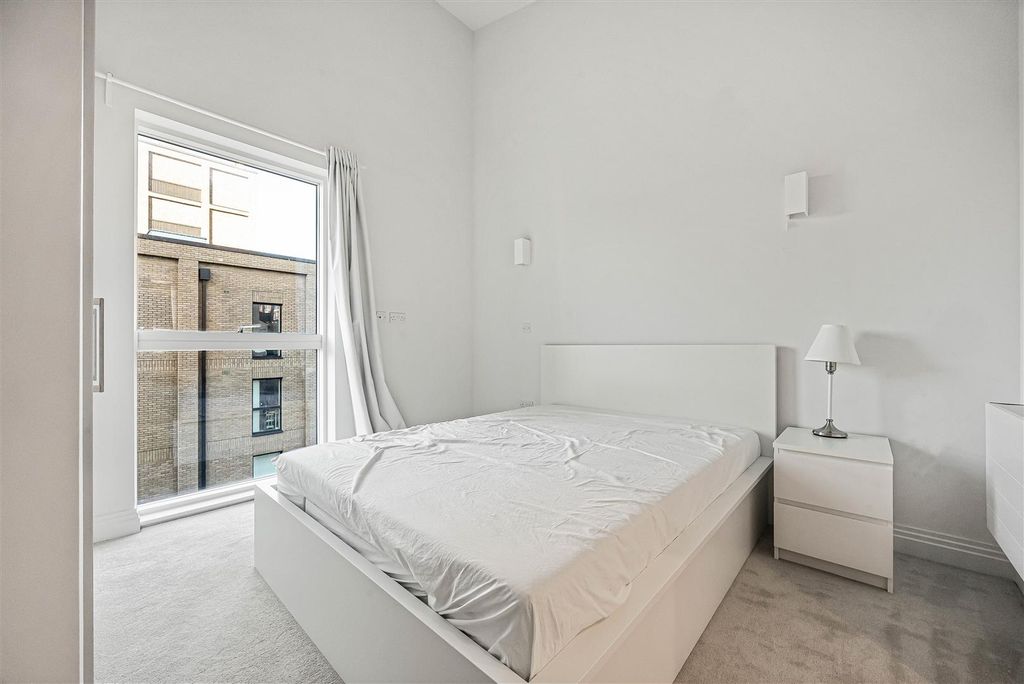 Additional image 12 of 2 bed flat for salePalmer Street, Reading RG1
