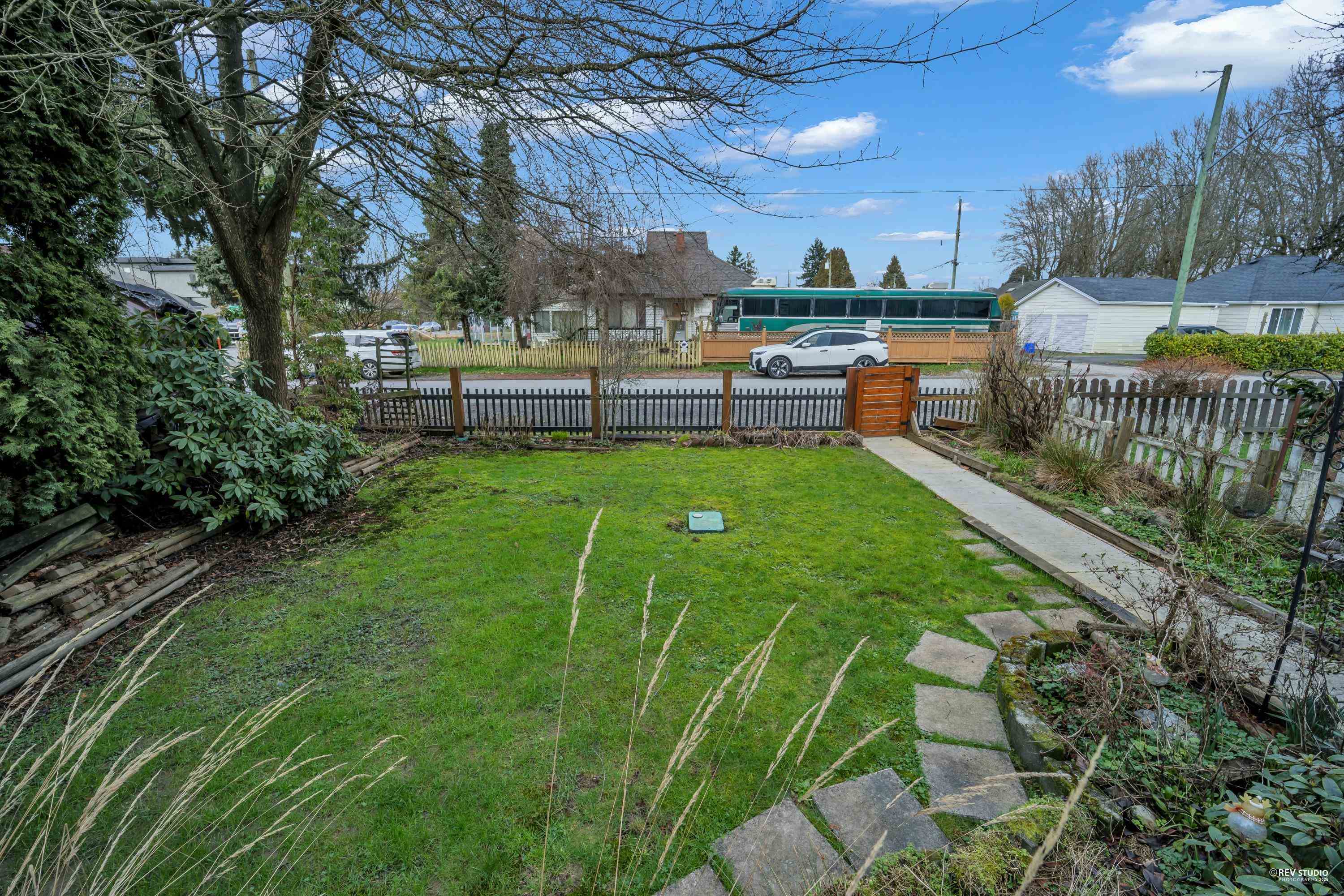 2240 Douglas Crescent, Richmond, BC, V7B 1E9 photo 5