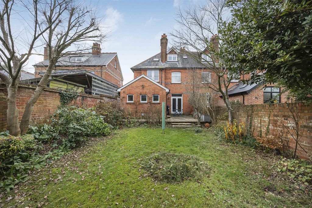 Additional image 32 of 5 bed semi-detached house for saleAlexandra Road, Reading RG1